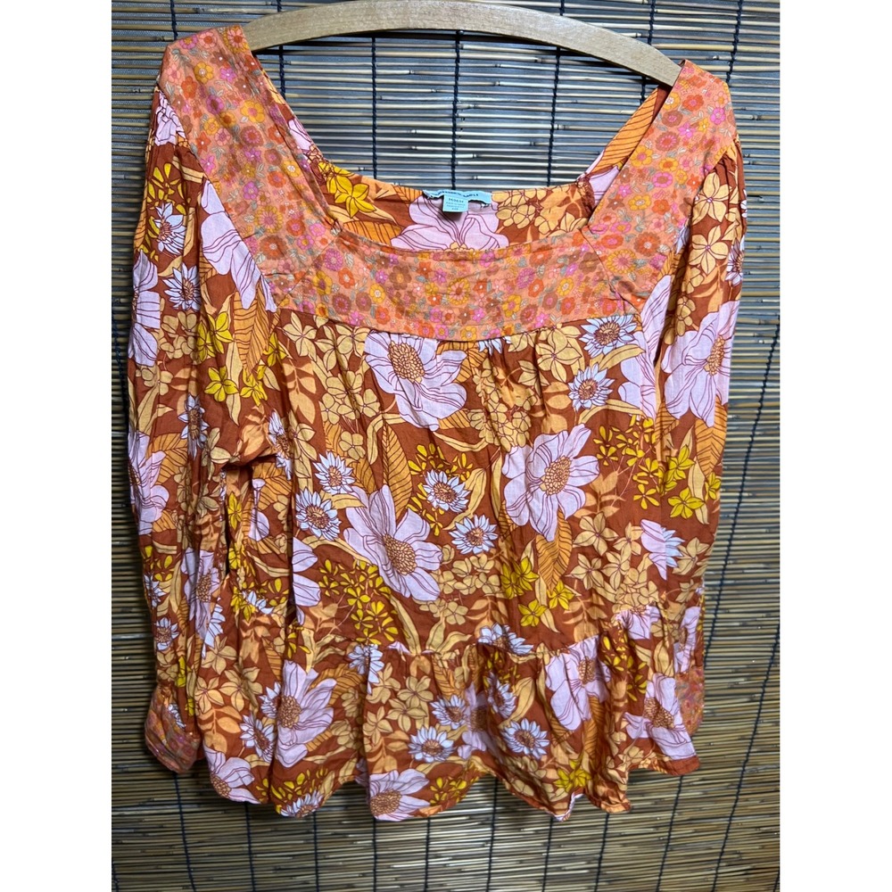 American Eagle Size M Floral Peplum Top Orange Pink Long Sleeve Square Neck